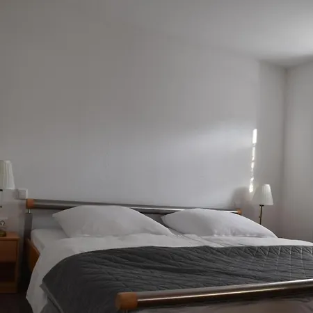 Ferienwohnung-naurath Naurath