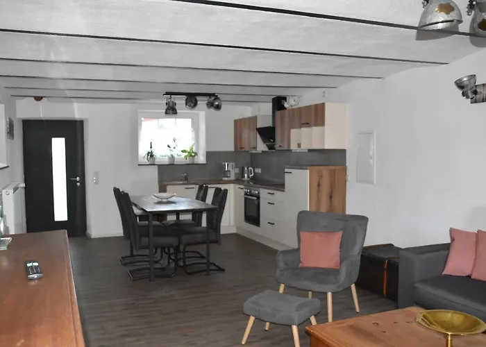 Ferienwohnung-naurath Apartamento